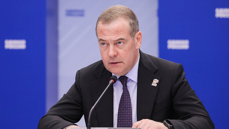 Medvedev səfərbərliklə bağlı iddiaları düşmənin yalanı adlandırıb