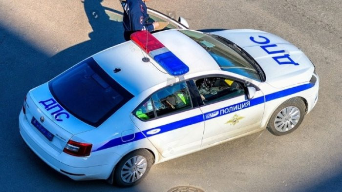 Rusiyada DYP avtomobillərindən təbliğat üçün istifadə edir
