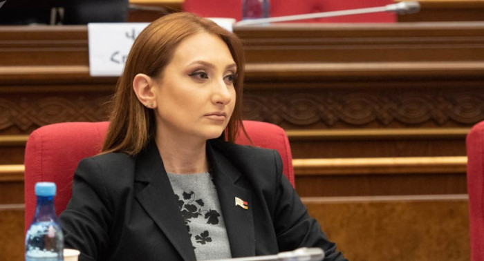 Paşinyan onu Aparat rəhbəri edəcək