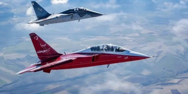 “HÜRJET” Britaniyanın təlim təyyarəsi proqramında yarışacaq