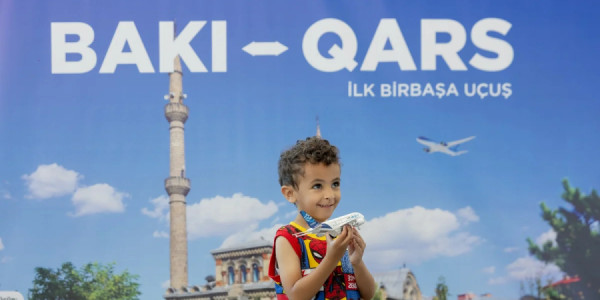 AZAL Qarsa ilk reysini həyata keçirib