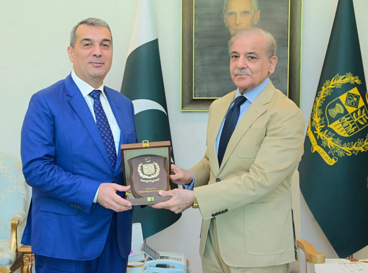 Azərbaycanın Pakistandakı səfiri diplomatik missiyasını başa çatdırır