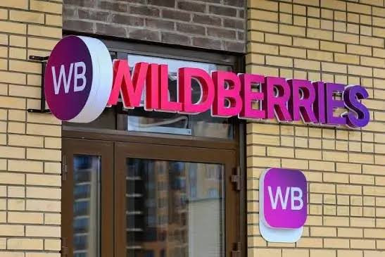 Durovun kitabları və şəkli olan məhsullar yoxa çıxır: Wildberries qərar verib