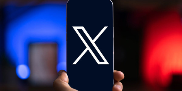 "X" platforması İranın dövlət agentliyi "Tasnim News"un hesabını bloklayıb