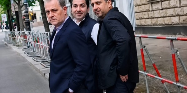 Yeni dövlət davranış modeli: