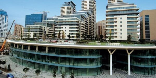 "Port Baku"da güclü yanğın baş verib