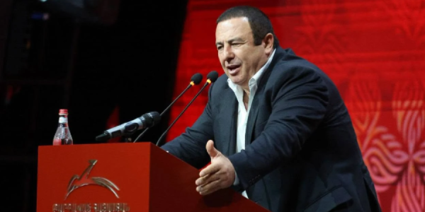 Tsarukyan: Ermənistan geosiyasi sarsıntılar astanasındadır