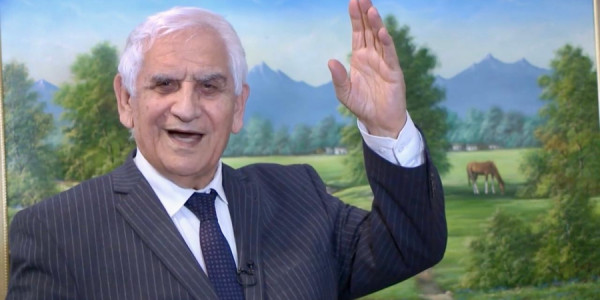 Nəriman Həsənzadənin “Qarabağdan gələn var” poemasında sosial ziddiyətlər.