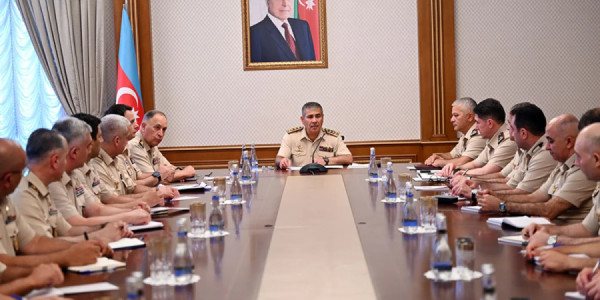 Zakir Həsənov hərbi attaşelərlə görüş keçirib