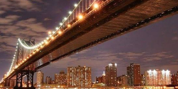 83 metrlik körpüdən atıldı, sağ qaldı – çılpaq kişinin inanılmaz hadisəsi