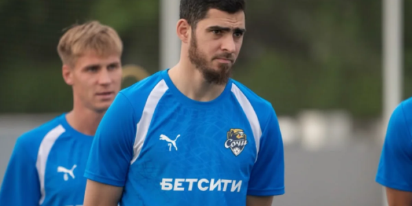 Rusiya klubu Ramil Şeydayevi transfer etdiyini açıqlayıb