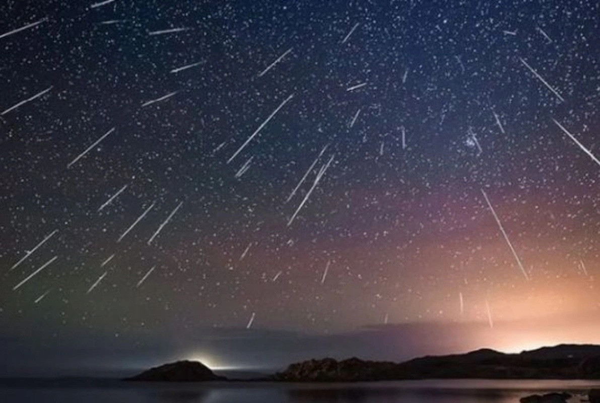 Bakının səmasında “meteor yağışı” başlayır