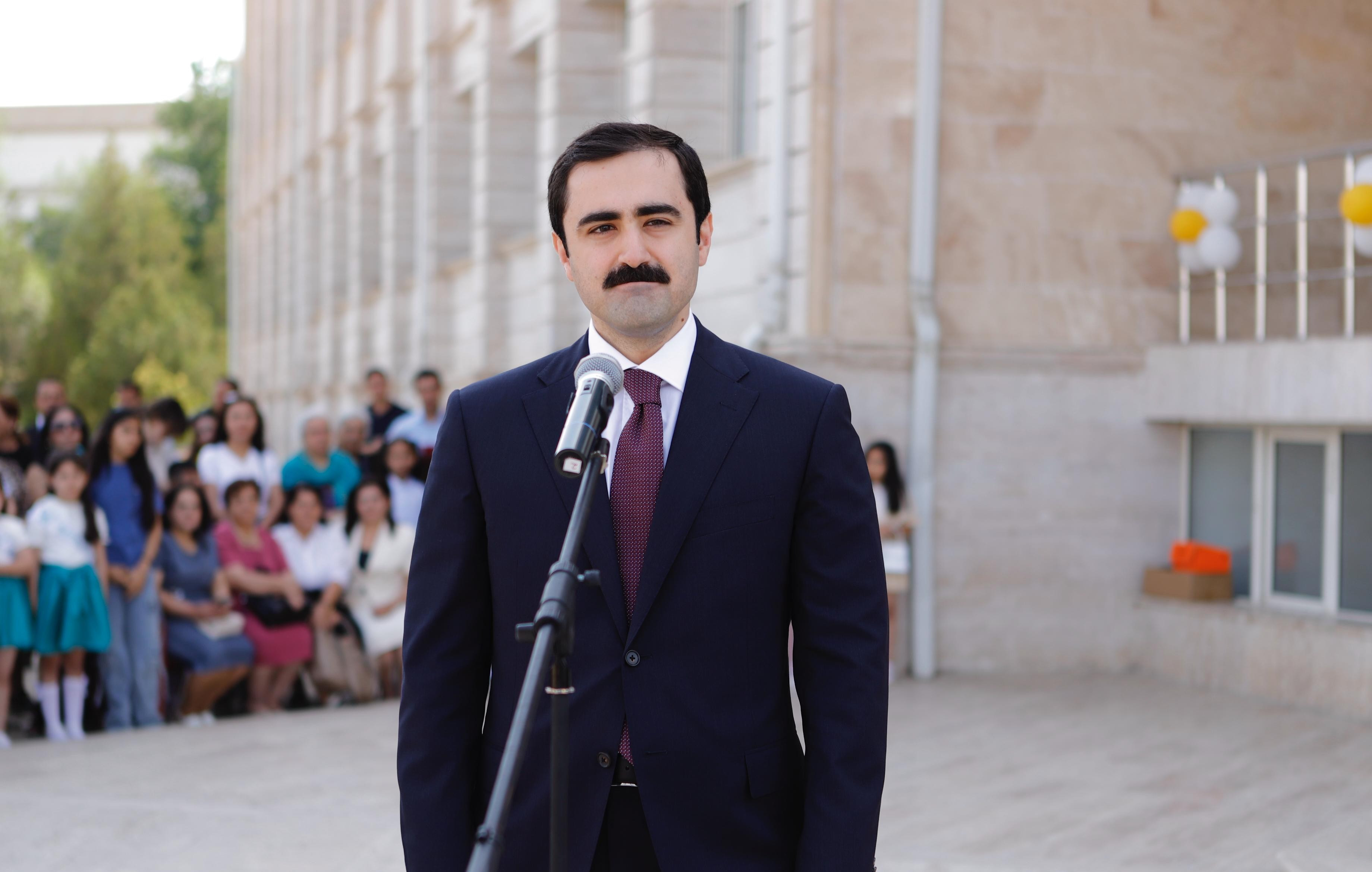 Həsən Həsənli: 155 azərbaycanlı dünyanın TOP 10 universitetində təhsil alacaq
