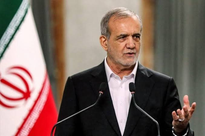 İran prezidenti: Müharibəni genişləndirmək istəmirik