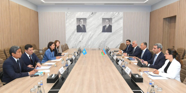 Orta Dəhlizin gələcəyi ilə bağlı vacib görüş keçirildi