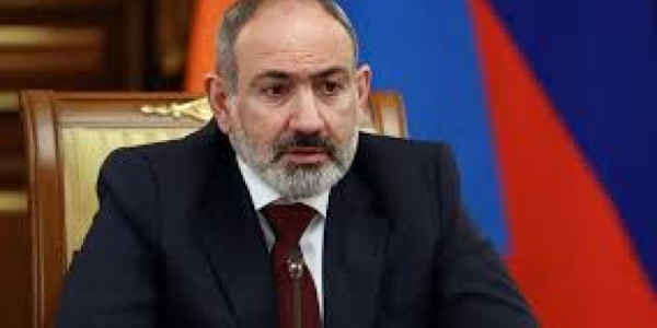 Paşinyan müdafiə nazirindən orduda intizamın gücləndirilməsini tələb edib