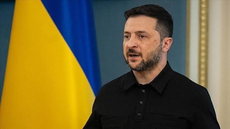 Zelenski: Ukraynanın hava hücumundan müdafiə ehtiyatları üç dəfə azalıb