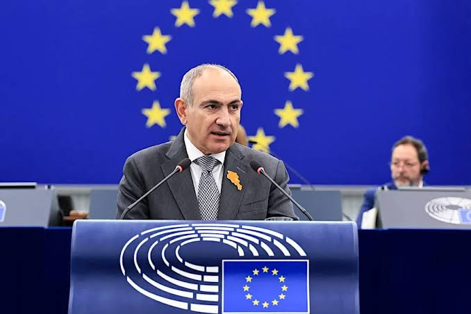 Ekspert: Ermənistan Aİ-yə üzvlük istəyindən vaz keçmir