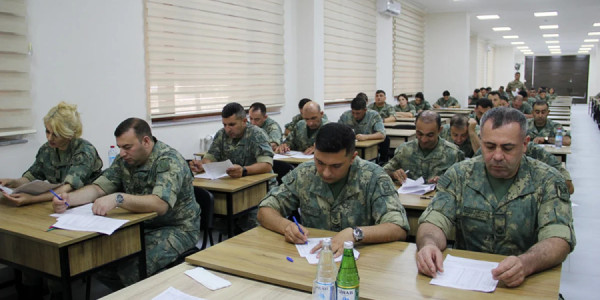 Hərbi qulluqçular üçün məharət dərəcələri üzrə sınaq imtahanları keçirilir
