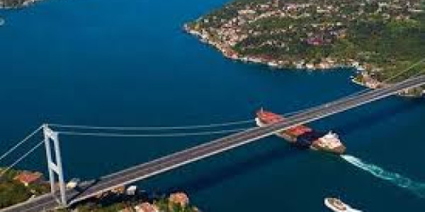 Türkiyə Dardanel boğazından keçidə məhdudiyyət qoyur