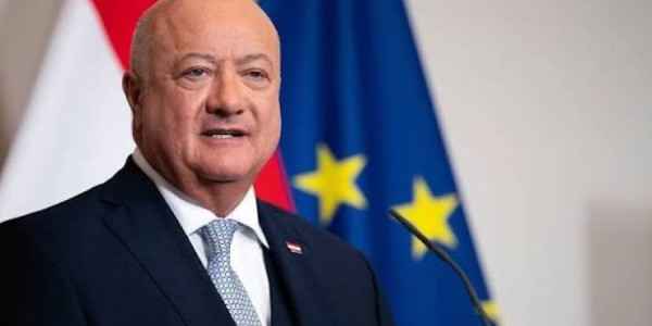 Ərdoğan Ştokeri Türkiyəyə dəvət etdi –