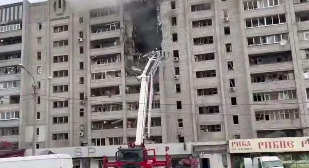 Rusiya Xarkova hücum edib - Ölənlər və yaralananlar var