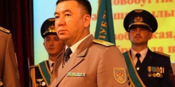 Qazaxıstanda HHM Qoşunlarına yeni komandan təyin edilib