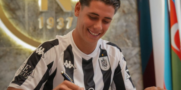 Macarıstan millisinin sabiq futbolçusu "Neftçi"də