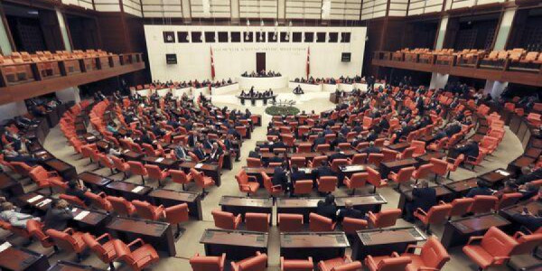 “Terrorsuz Türkiyə” qanunu qəbul edildi