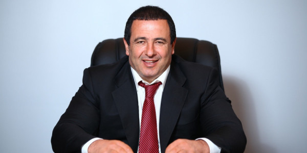 Ermənistanda oliqarxa ağır zərbə: Milyonlarla dollarlıq borcu üzə çıxıb