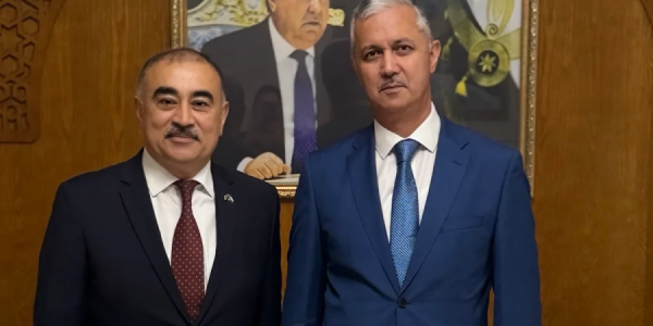 Azərbaycan və Tacikistan ikitərəfli münasibətlərin inkişafını müzakirə ediblər