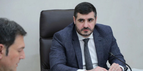 Ermənistan deputatından Bakı ilə bağlı mesaj: