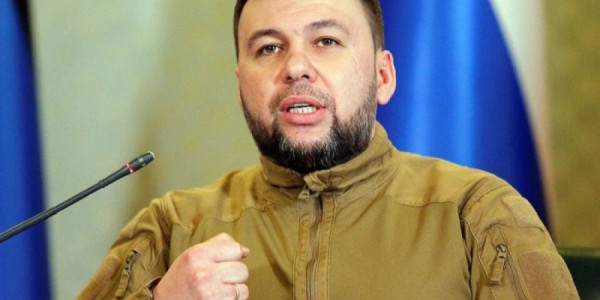 Donetskdə elektrik qatarına zərbə: yaralılar var