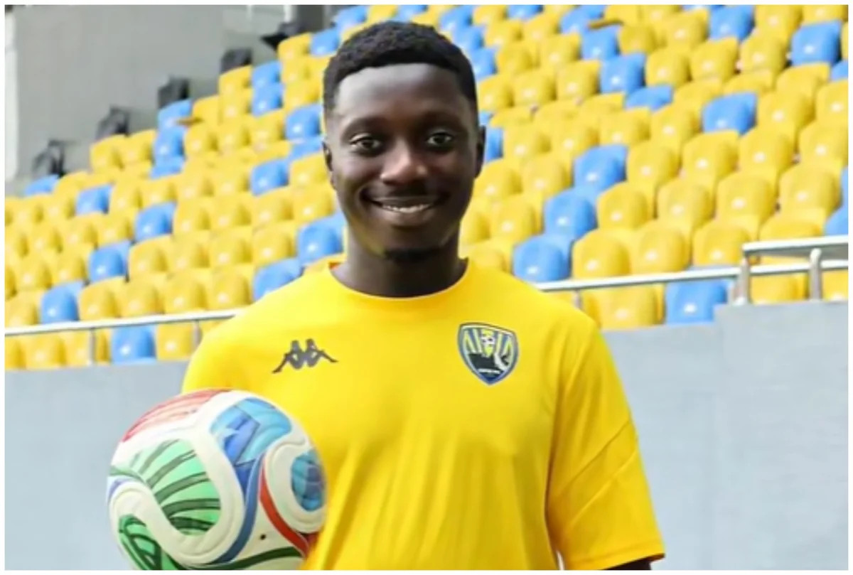 "Kəpəz" belçikalı yarımmüdafiəçi Desmond Akuanı transfer edib