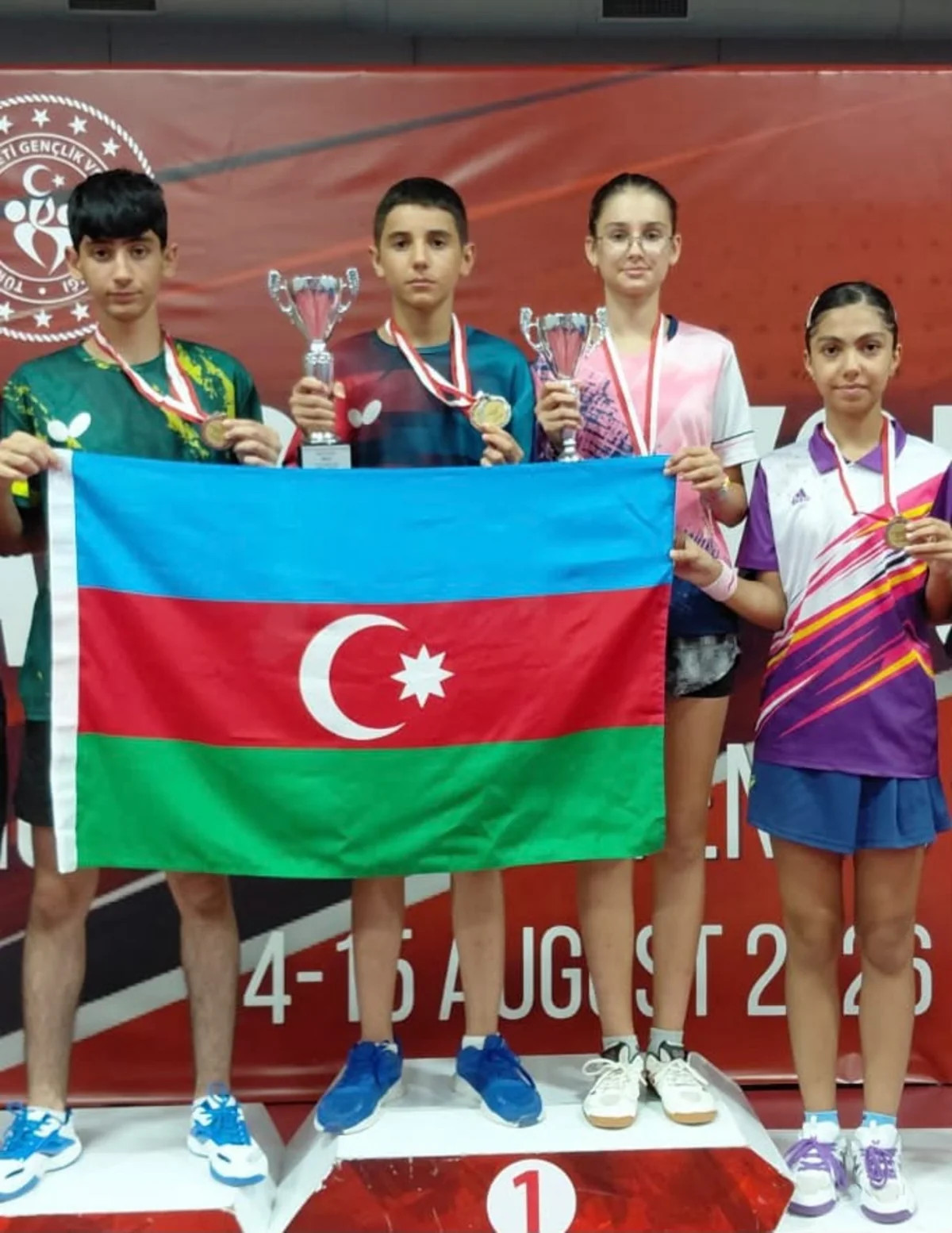 Azərbaycanın yeniyetmə stolüstü tennisçiləri Türkiyədə 4 medal qazanıblar