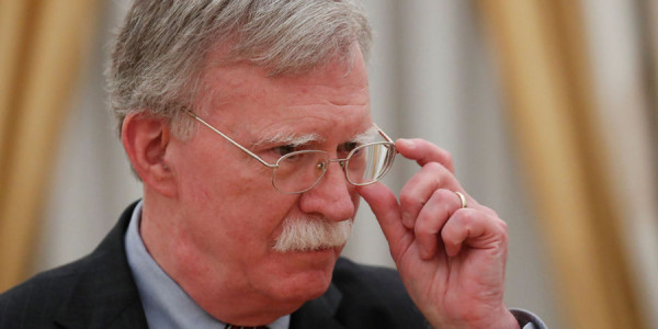 Bolton: ABŞ-nin İrana fokuslanması Rusiyanın işinə yarayır