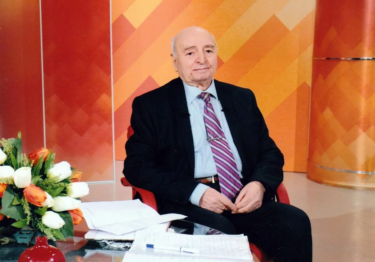 Bir il əvvəl torpağa tapşırıldı,