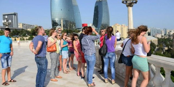 Rus turistləri Azərbaycana nə cəlb edir