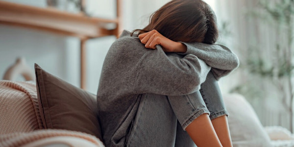 Gəncləri depressiyaya salan əsas səbəblər