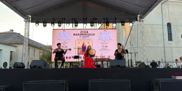 Rumıniyada keçirilən festivalda Azərbaycan muğamı təqdim olunub