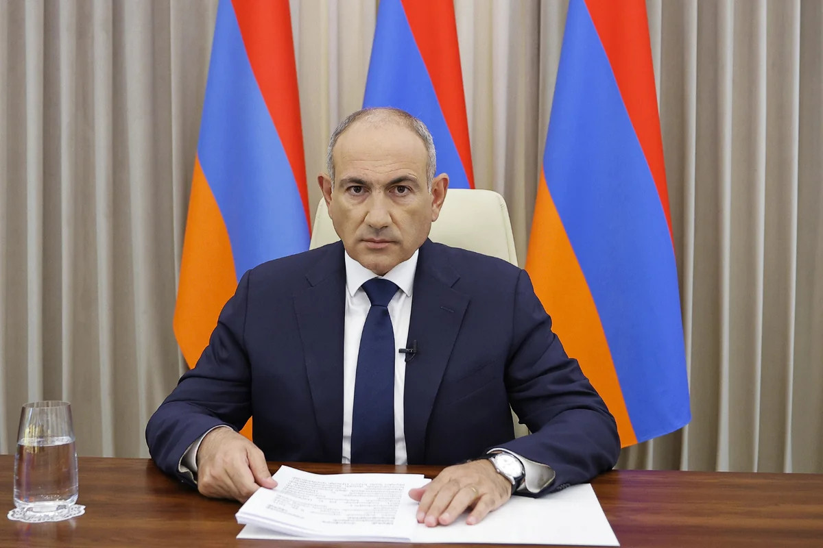 Paşinyan ordudakı intihar probleminin həlli üçün işçi qrupu yaradıb