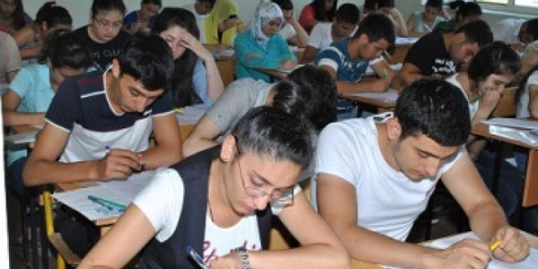 20 min abituriyent universitetə girə bilməyəcək