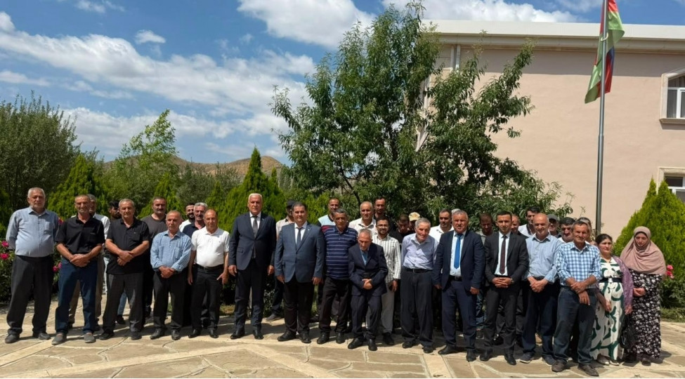 Milli Məclisin deputatı Vüqar Rəhimzadə Ordubadda seçiciləri ilə növbəti görüşünü keçirib