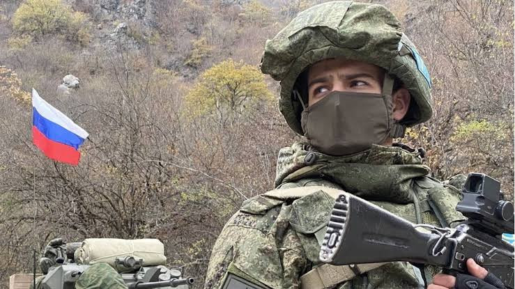 Rusiya Xarkova hücum etdi