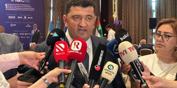 Ravil Tağıyevin Yeni Klinikadan getməsinin
