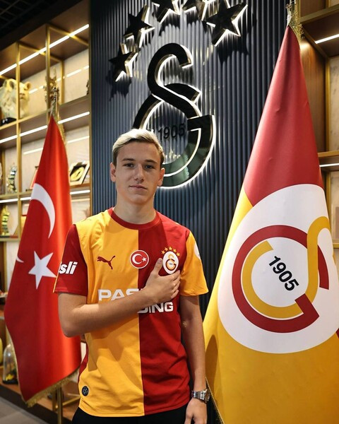 Batrakovun milyonluq maaşı ilə bağlı açıqlama