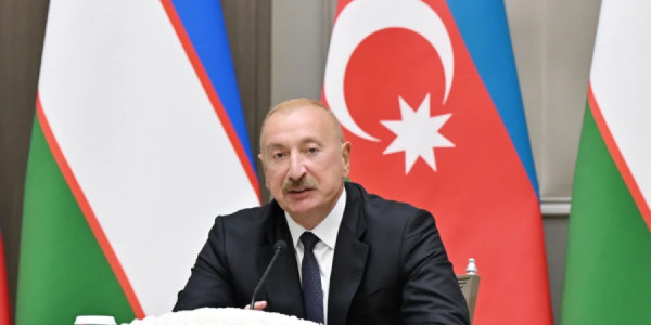 İlham Əliyev Özbəkistan üçün bərə tikintisini sürətləndirməyə çağırıb