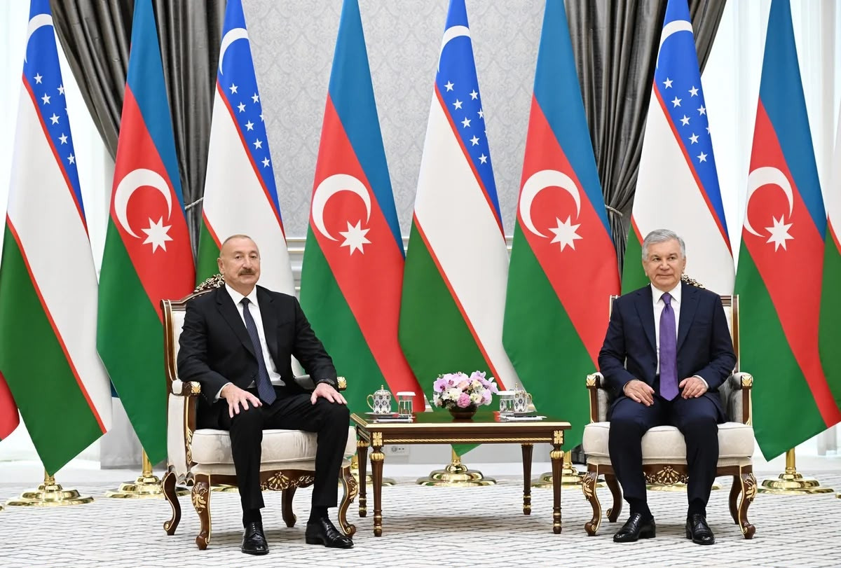Daşkənddə Prezidentlərin təkbətək görüşü olub