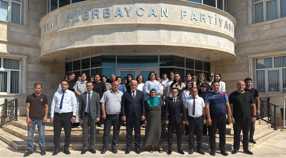 Milli Məclisin deputatı Vüqar Rəhimzadə Culfada seçiciləri ilə növbəti görüşünü keçirib