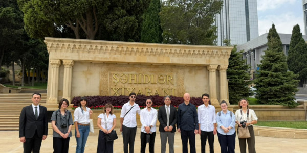 Yarının Sənət Elçiləri Bakıda Türkiyə-Azərbaycan sənət körpüsünü gücləndirir